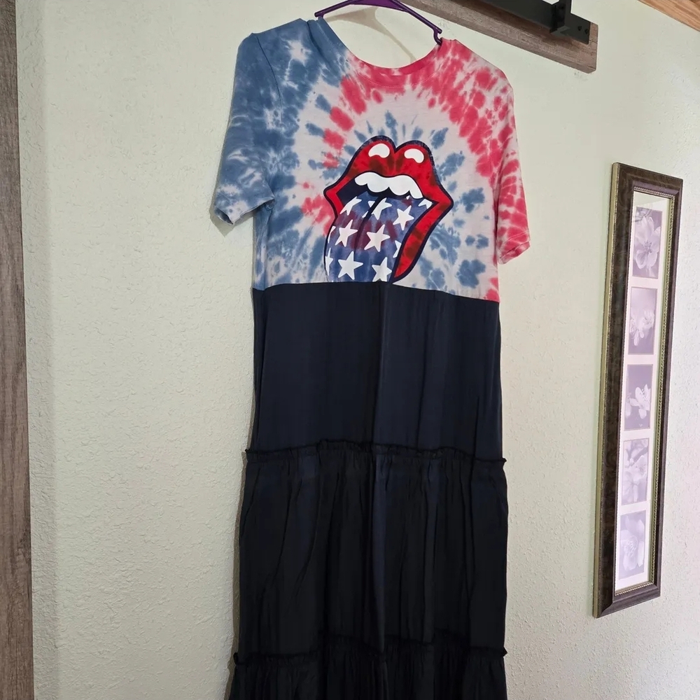 Pre-loved Upcycled Rolling Stones T-short Dress